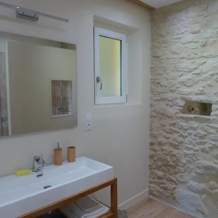 Au Petit Grain Oda ve Kahvaltı 3*